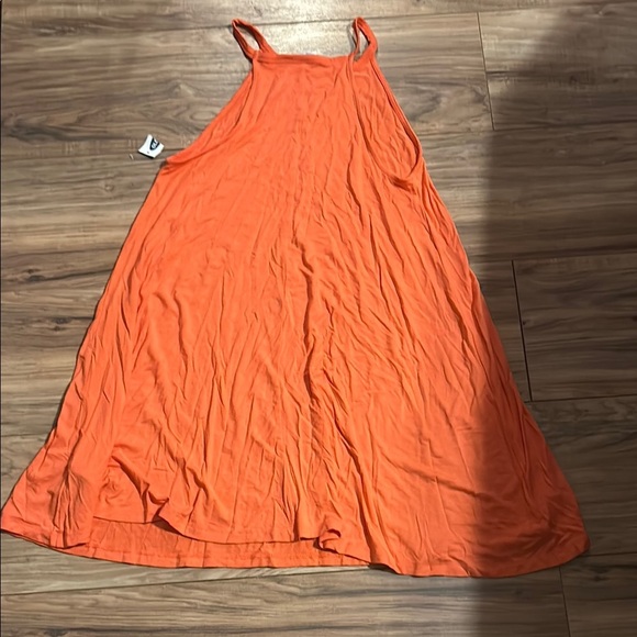 🌺Coral Sleeveless Dress - Picture 2 of 2